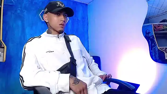 Liam lee online show from 26, 12, 2024