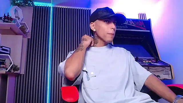 Liam lee online show from 6, 3, 2025