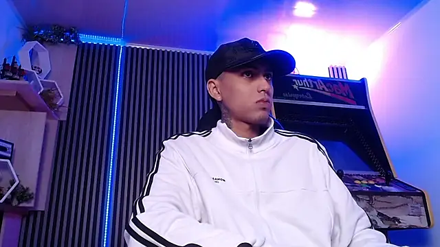 Liam lee online show from 11, 3, 2025