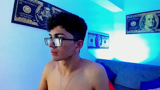 TylerWhite  online show from 9, 1, 2025