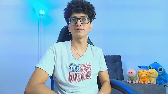 TylerWhite  online show from 14, 11, 2025