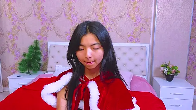 Shy Kira online show from 19, 12, 2024