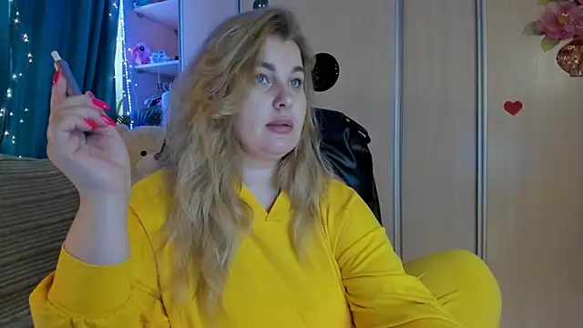 CoraSwon online show from 10, 3, 2026