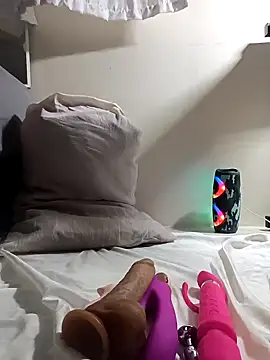 HEliza online show from 2, 2, 2025