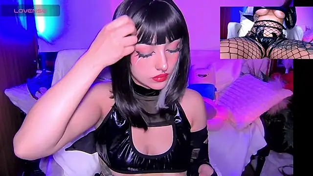 HollyDominic online show from 13, 11, 2025