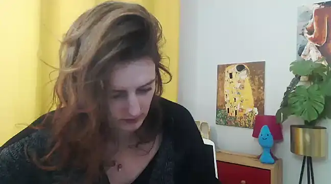 juicyNadine online show from 5, 12, 2024