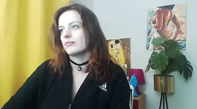 juicyNadine online show from 6, 1, 2025