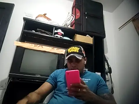 Snapshot of SaucyAffair0 chatting on 27, 2, 2026 SaucyAffair0 online show from 27, 2, 2026