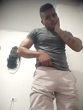 Snapshot of SaucyAffair0 chatting on 25, 3, 2026 SaucyAffair0 online show from 25, 3, 2026