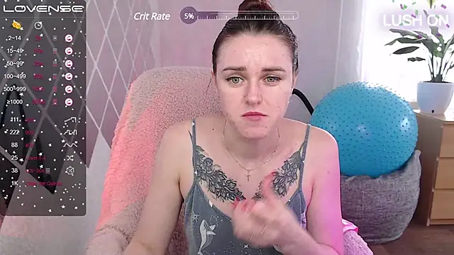 Snapshot of Bella__Swoon chatting on 17, 2, 2025 Bella Swoon online show from 17, 2, 2025