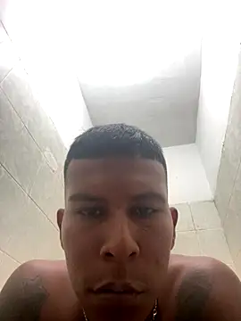 Snapshot of 8Evere_Martn chatting on 25, 11, 2025 8Evere Martn online show from 25, 11, 2025