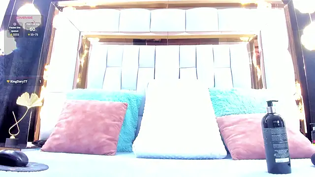 RileySweett online show from 23, 10, 2025