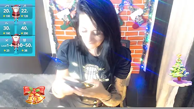 Snapshot of LuisaFernanda170823 chatting on 14, 12, 2024 LuisaFernanda170823 online show from 14, 12, 2024