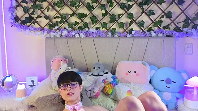 Snapshot of Baby_Xian chatting on 14, 12, 2024 Baby Xian online show from 14, 12, 2024