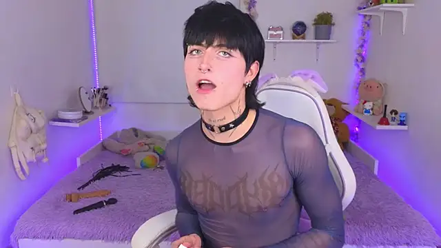 Snapshot of Baby_Xian chatting on 31, 10, 2025 Baby Xian online show from 31, 10, 2025