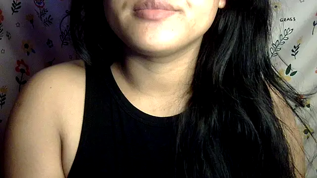 charming karishma online show from 4, 2, 2026