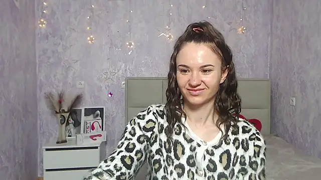 KaraCriegs online show from 29, 1, 2025