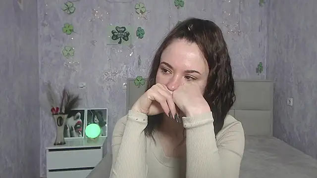 KaraCriegs online show from 14, 3, 2025