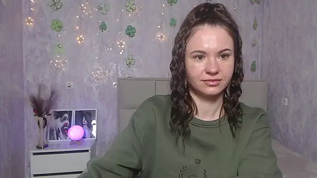 KaraCriegs online show from 19, 3, 2025