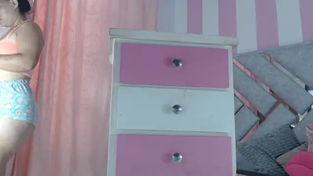 Snapshot of zaleya_mateus chatting on 28, 3, 2026 zaleya mateus online show from 28, 3, 2026