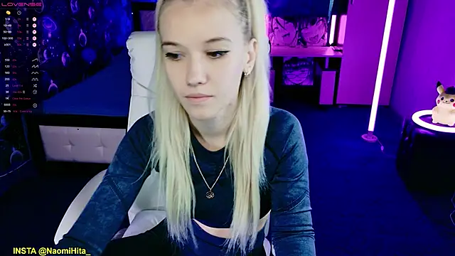 Snapshot of ShhhO_O chatting on 26, 10, 2025 ShhhO O online show from 26, 10, 2025