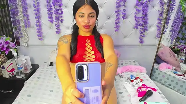 Snapshot of arianaa_tompsoon chatting on 12, 2, 2026 arianaa tompsoon online show from 12, 2, 2026