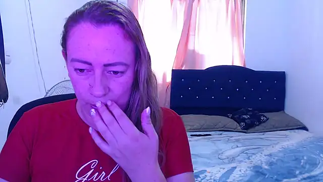 Snapshot of Chanel_87xxx chatting on 29, 9, 2025 Chanel 87xxx online show from 29, 9, 2025