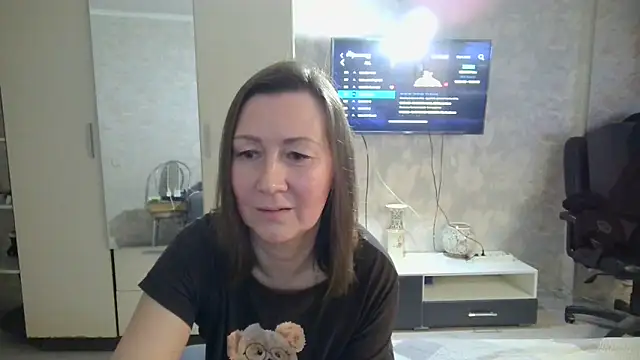 WindChristy online show from 1, 2, 2025