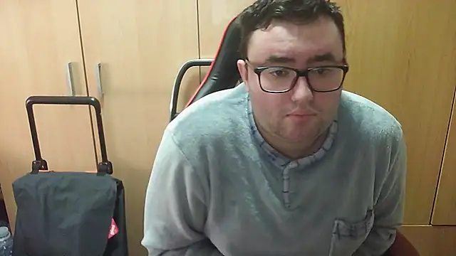 Javier bear online show from 9, 2, 2025