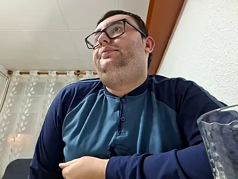 Javier bear online show from 10, 2, 2025