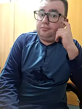 Javier bear online show from 18, 3, 2025