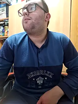 Javier bear online show from 22, 3, 2025