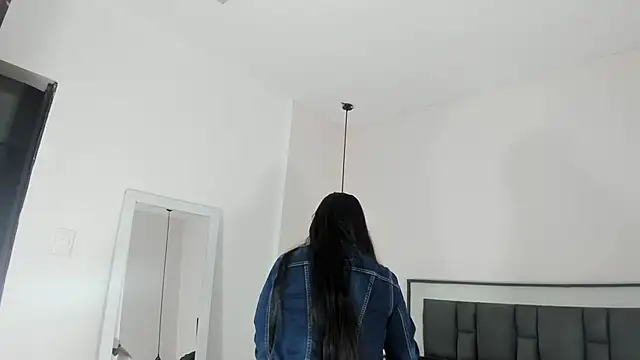 victoria cooper3 online show from 28, 11, 2025