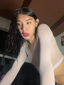 Snapshot of NICOLSKINNY1 chatting on 20, 3, 2025 NICOLSKINNY1 online show from 20, 3, 2025