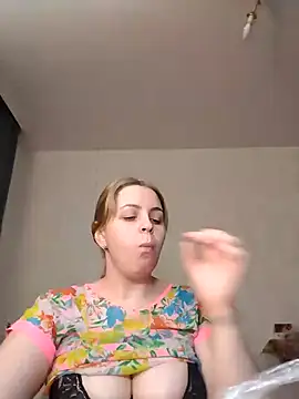 Lady nice cat online show from 24, 1, 2025