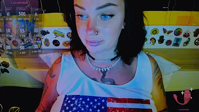 EllieOz online show from 28, 11, 2025