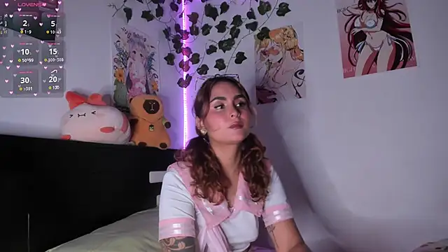 Violette-Ramirez01 online show from 12, 12, 2024