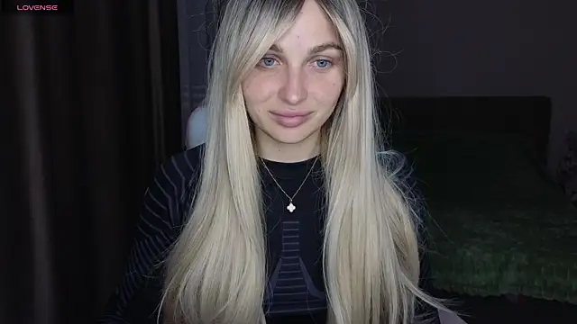 Snapshot of Yoda21 chatting on 7, 11, 2025 Yoda21 online show from 7, 11, 2025