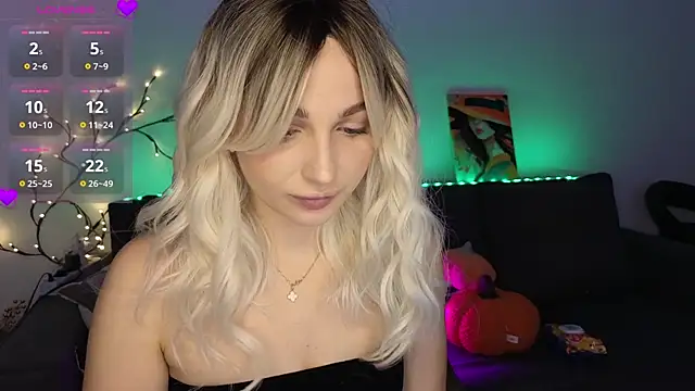 Snapshot of Yoda21 chatting on 23, 11, 2025 Yoda21 online show from 23, 11, 2025