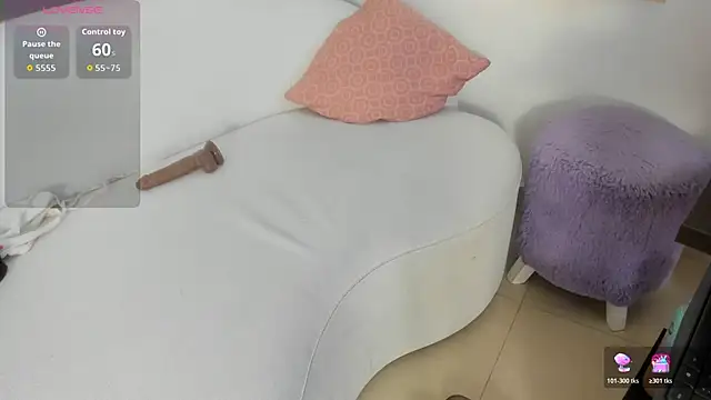 Amina hafsa online show from 14, 12, 2025