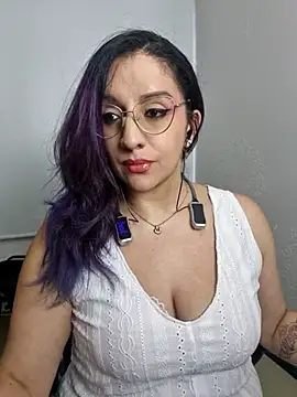 Snapshot of andreafetishx chatting on 3, 11, 2025 andreafetishx online show from 3, 11, 2025