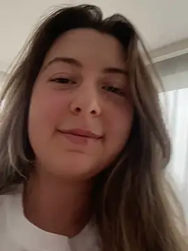 curvyflawless online show from 26, 1, 2025