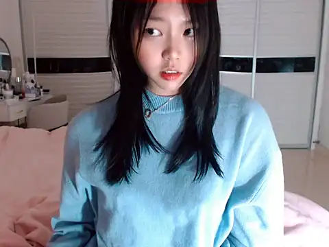 -Lucky Girl online show from 7, 1, 2025