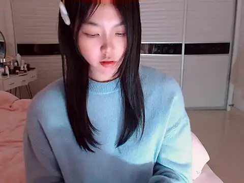 Snapshot of -Lucky_Girl chatting on 4, 2, 2025 -Lucky Girl online show from 4, 2, 2025