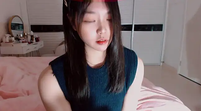 Snapshot of -Lucky_Girl chatting on 20, 2, 2025 -Lucky Girl online show from 20, 2, 2025