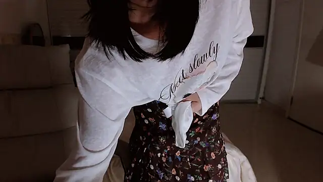 Snapshot of -Lucky_Girl chatting on 14, 9, 2025 -Lucky Girl online show from 14, 9, 2025