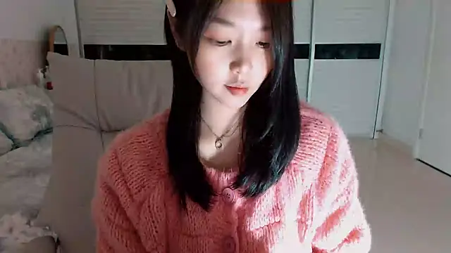 Snapshot of -Lucky_Girl chatting on 13, 10, 2025 -Lucky Girl online show from 13, 10, 2025