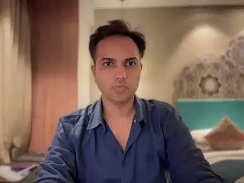 Snapshot of immog727 chatting on 17, 12, 2025 immog727 online show from 17, 12, 2025