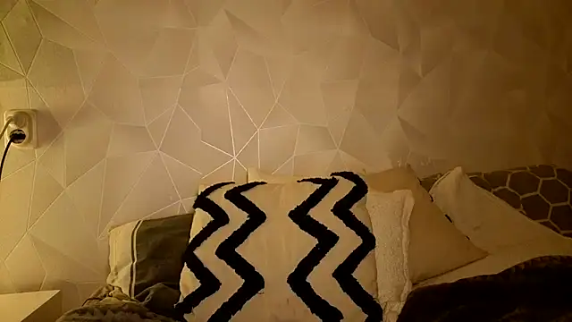 Sweetninaaa online show from 1, 3, 2026