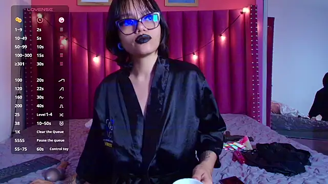 shybutdirtygirrll online show from 31, 1, 2025
